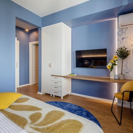Holt - Dolce In Napoli Appartement Boekarest Buitenkant foto
