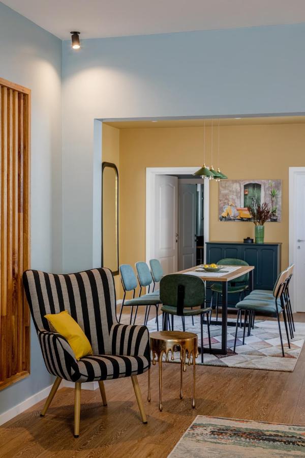 Holt - Dolce In Napoli Appartement Boekarest Buitenkant foto